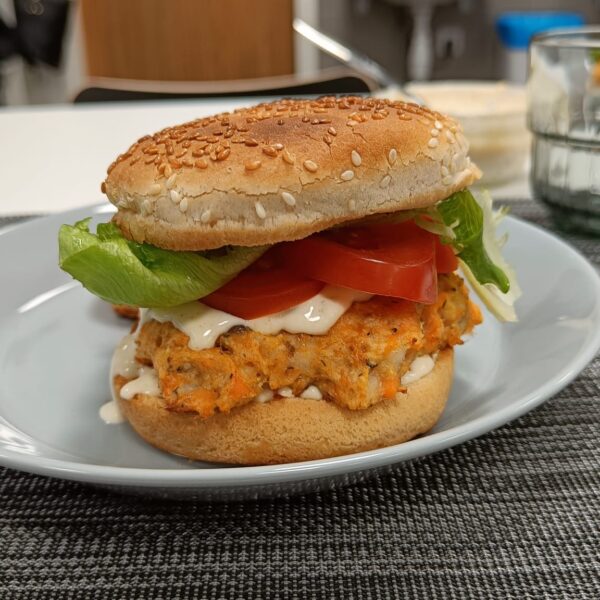 251117 Kalahampurilainen - Kaisa-Kreetta Tervaselkä neliö